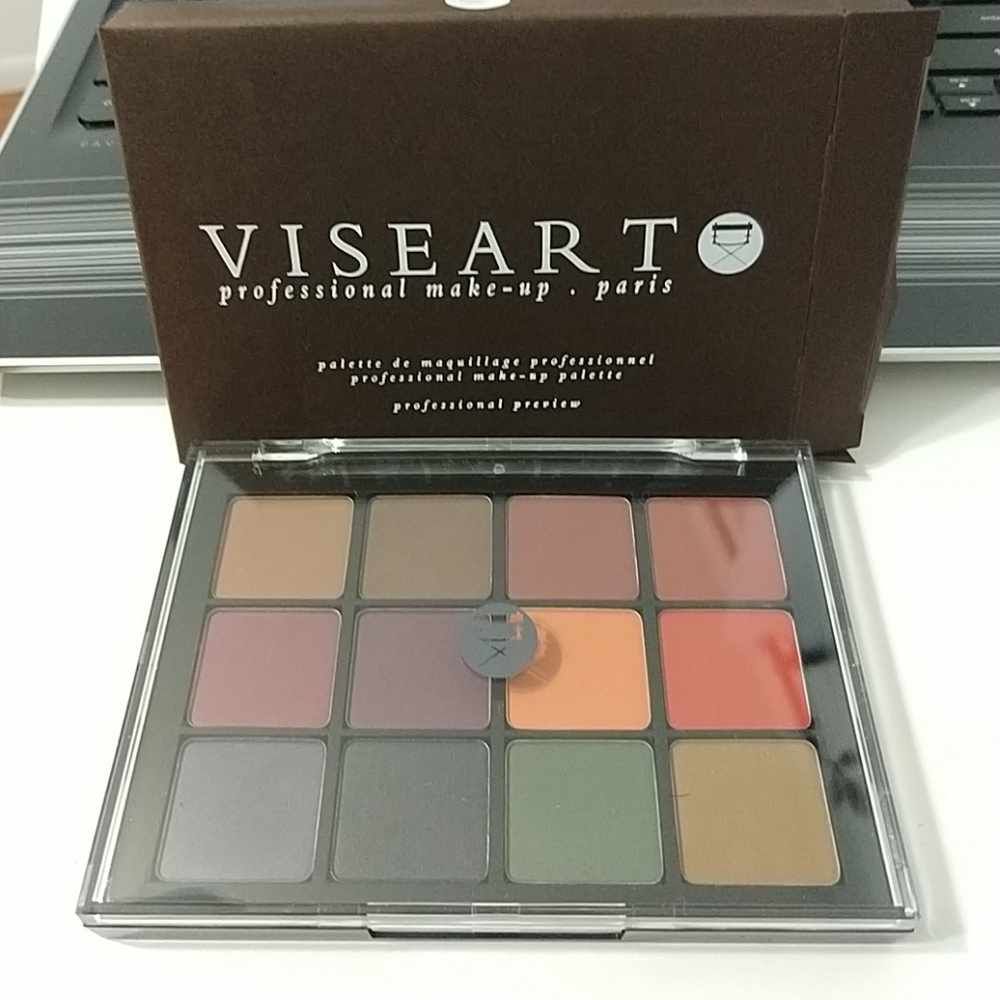 Viseart 04 Dark Mattes Eyeshadow Palette